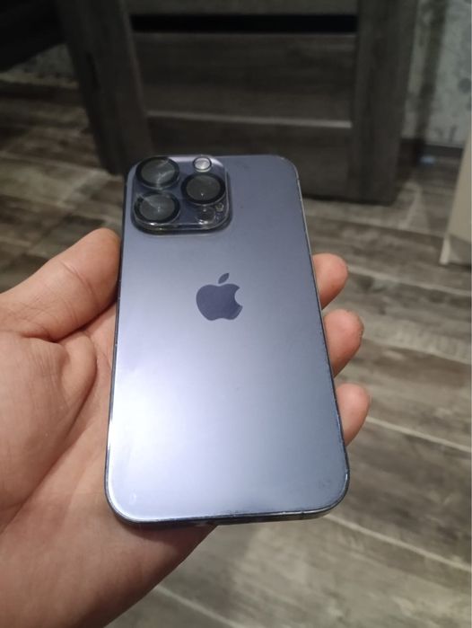 Продам айфон 14 про 256