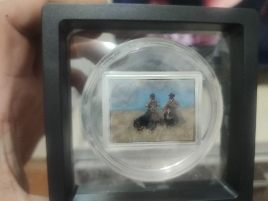 Продам золотую монету