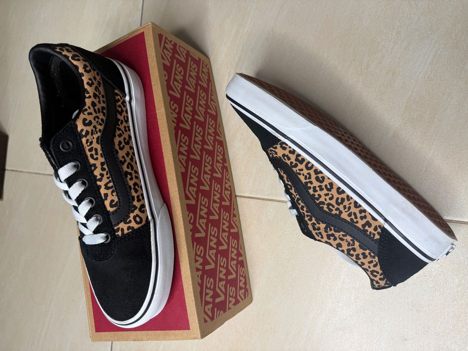 Обувки Vans sneakers