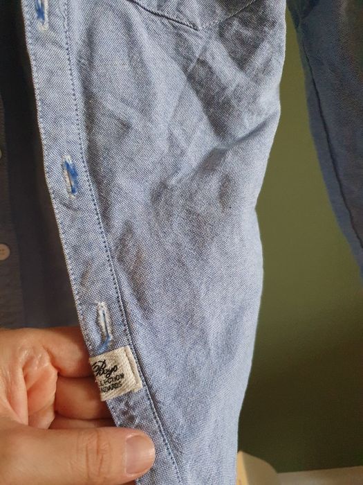 Рубашка,1500 тенге.