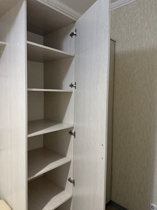 Продам шкаф в хорошем состоянии
