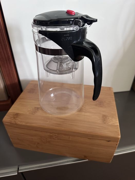 Ibric ceai sticla borosilicată si cutie ceaiuri