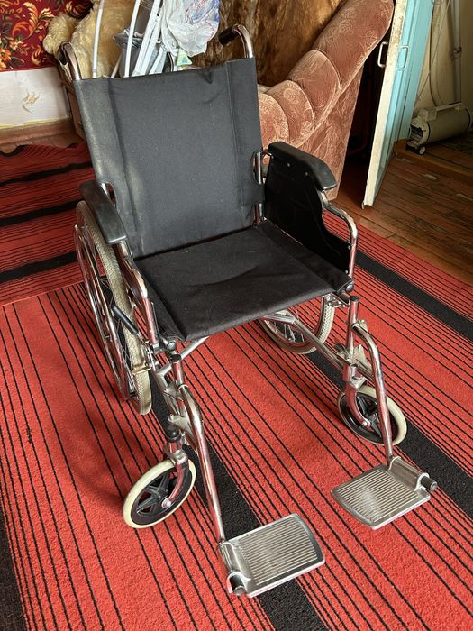 Инвалидная коляска,