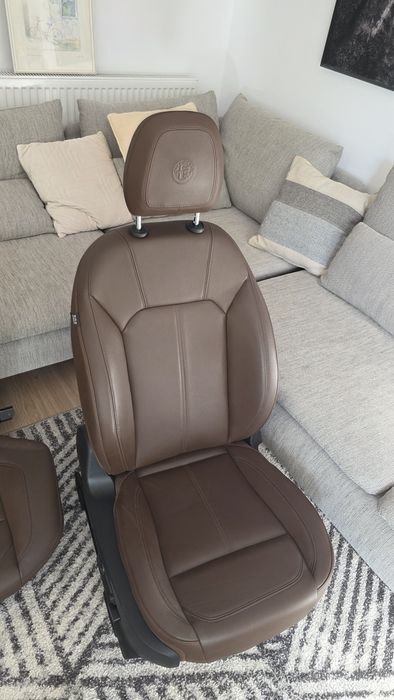 Set interior de piele, scaune si bancheta Alfa Romeo Stelvio