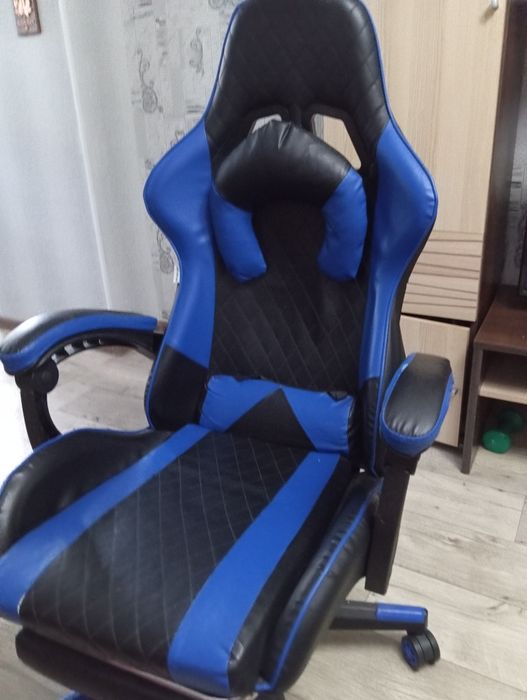 Продам игровое кресло