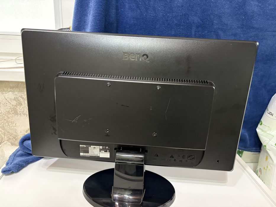 Монитор 20” BenQ GL2050-Ba – хорошее состояние