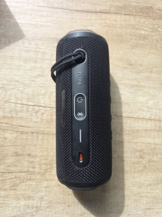 JBL Flip 6 Black - folosită puțin, cu cutie