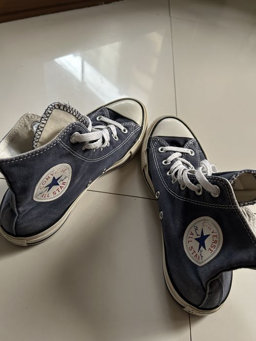 Vand converse albastri marimea 39