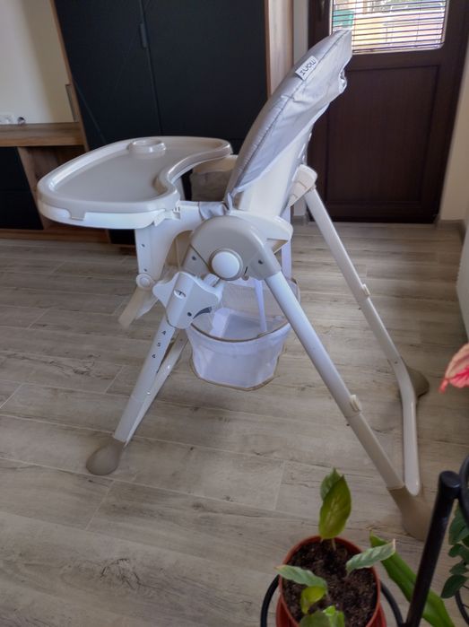 Детски стол за хранене