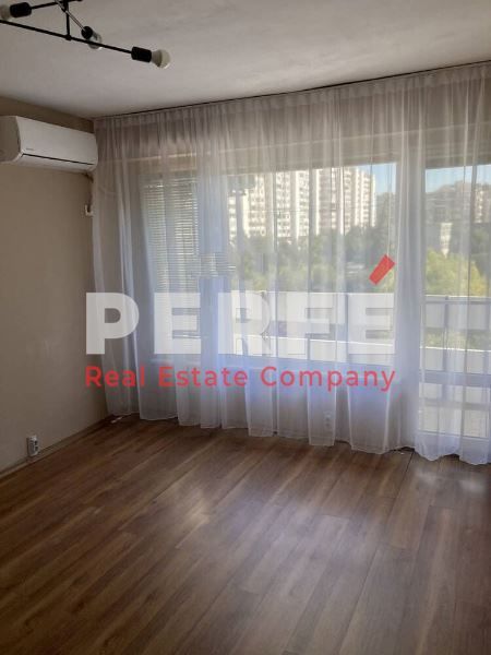 Дава се под наем Едностаен апартамент в Бургас, Братя Миладинови - 42 кв.м за 204 € - Снимка #3