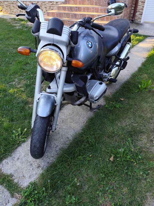 Motocicleta BMW R850R