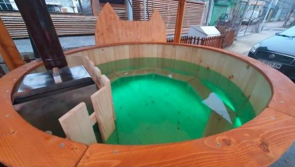Дървено джакузи градинско