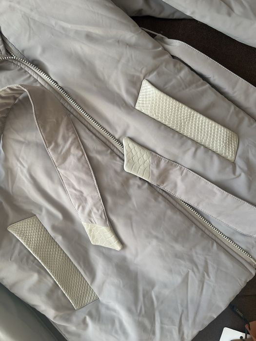 Продам куртку демисезонная