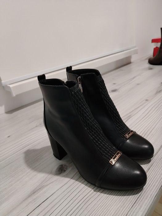 Осенний полусапожка размер 35