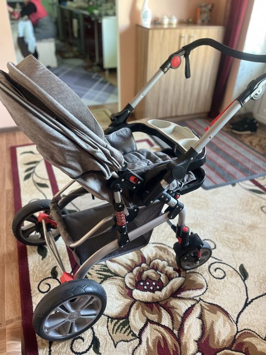 Коляска Трансформер+Стульчик для кормления