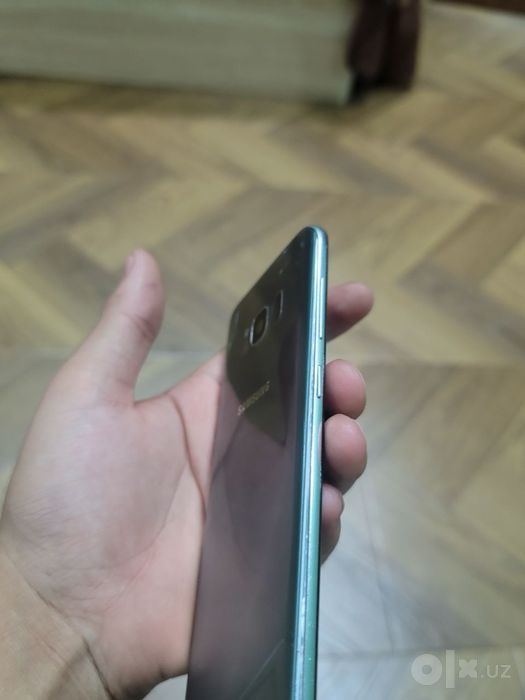 Iphone s8 sotiladi