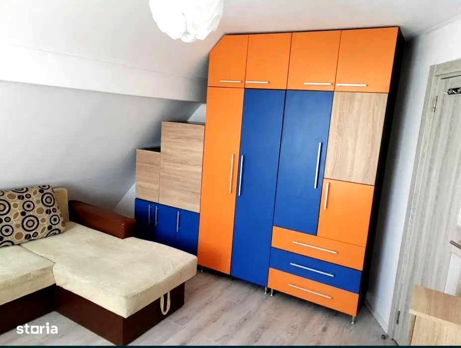 Apartament 3 camere , Strada Beiusului , 72 mp