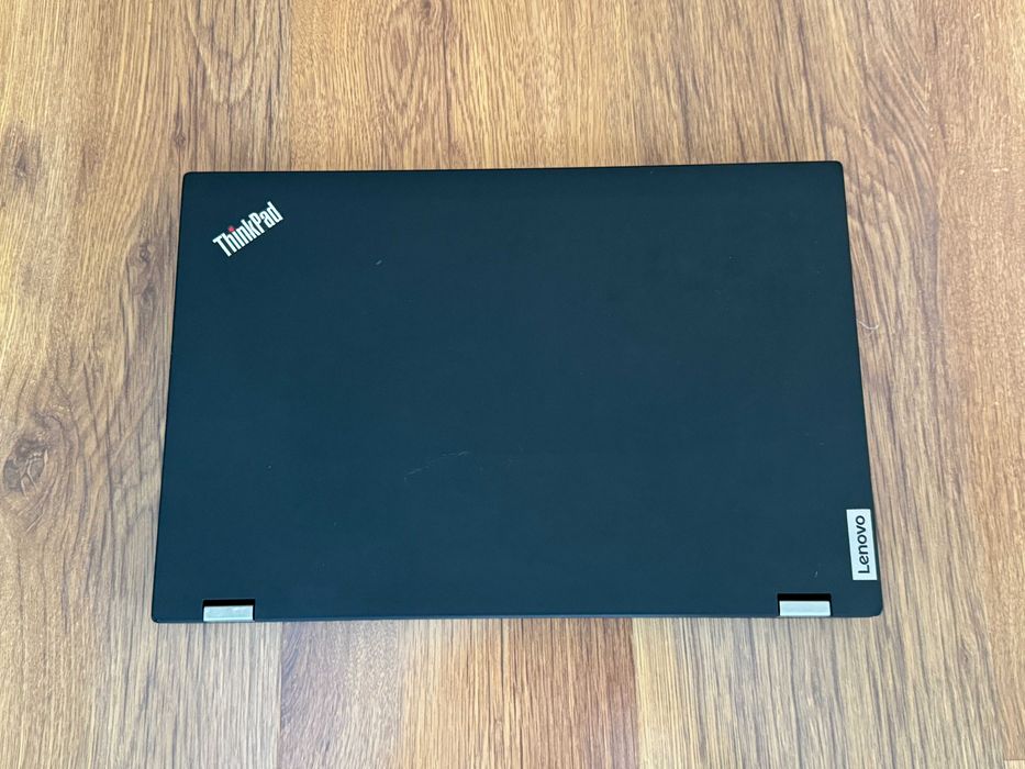 15.6' Full HD IPS Core i7-10850H Lenovo ThinkPad P15 16GB DDR4/256GB NVMe/Quadro T1000 4GB/Бат 6ч
