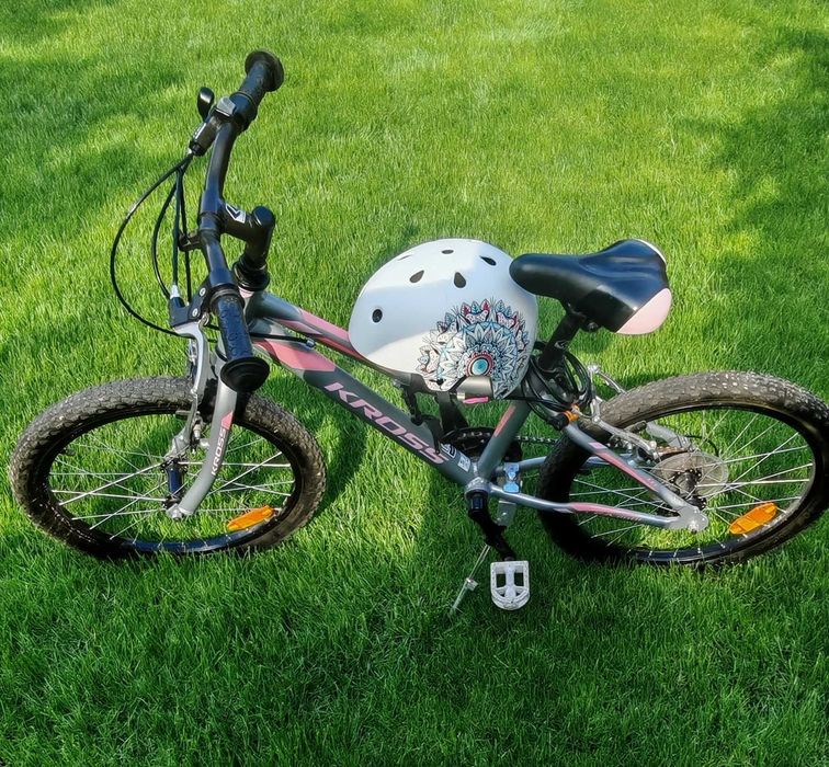 Vând bicicletă copii