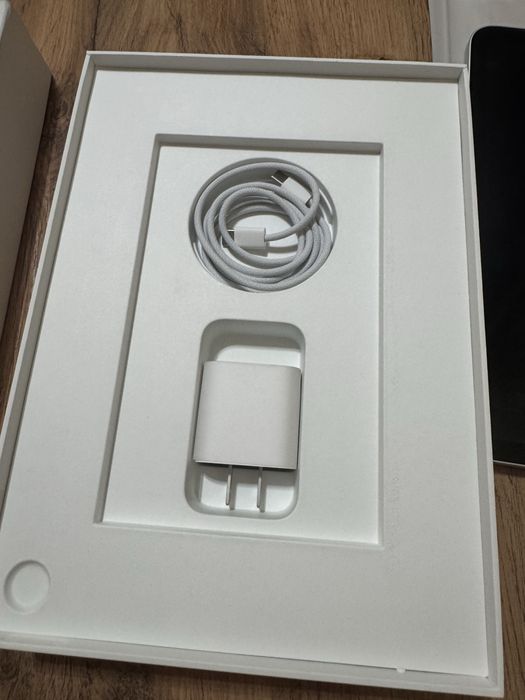 Ipad A16 128Gb новый