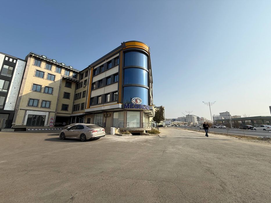 Markazdan Noturar 3 Ta Dokon Sotiladi