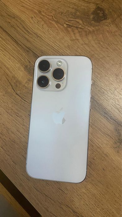 Айфон 14 про         .