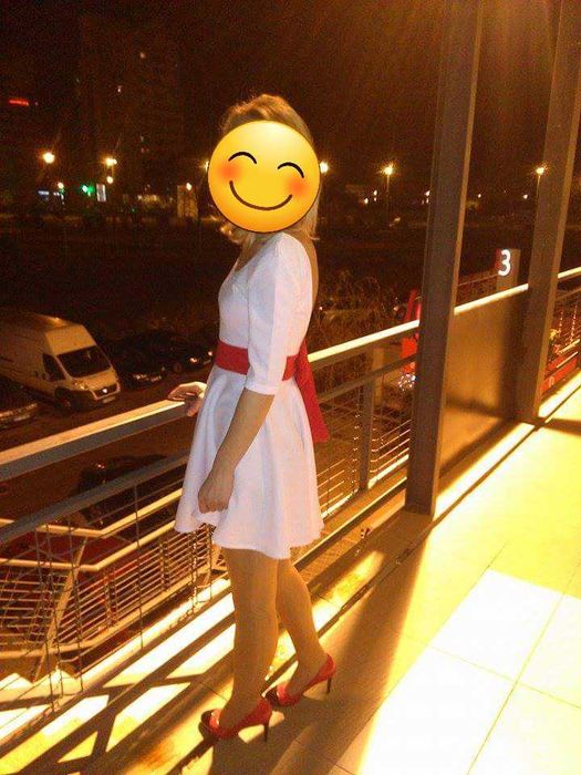 Vand rochite de ocazie