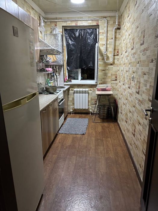 sergili 4 bekat metroni yonida