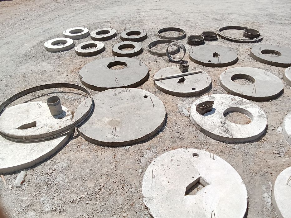Канализационные колодцы