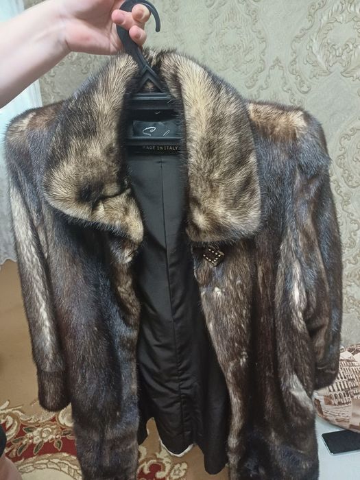 Продам шубу норковая.