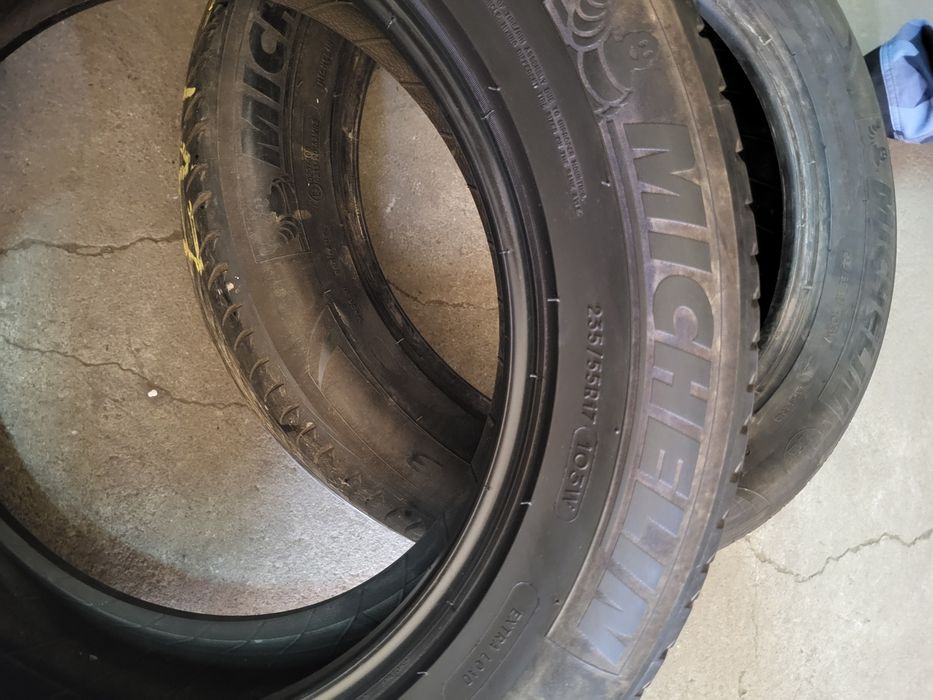 2 anvelope 235 55 R 17 Michelin Vara