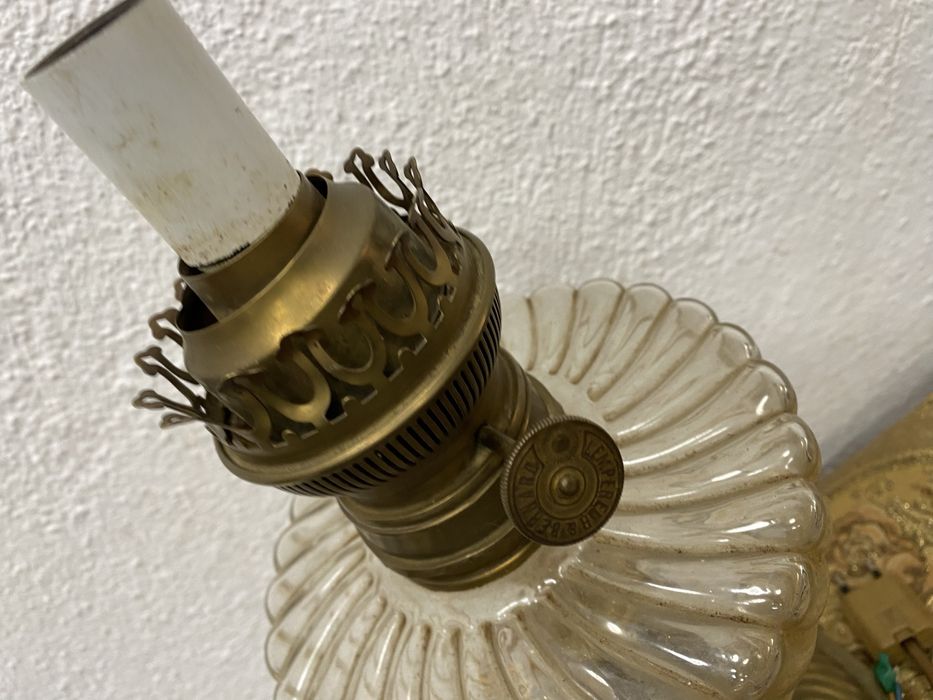 Френска газена лампа с месингова основа