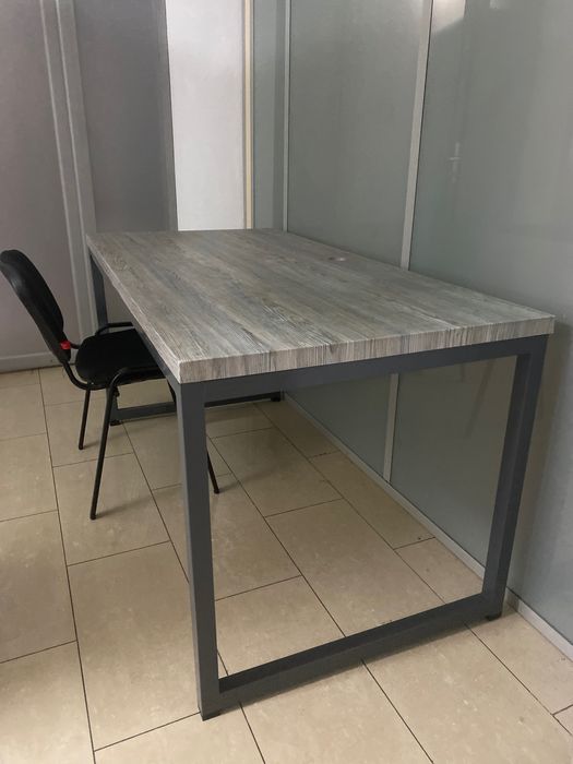 Продам офисные столы