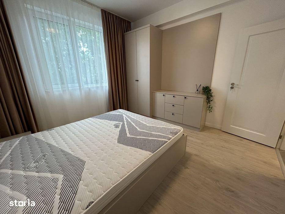 Apartament de închiriat.(Zona Titan)