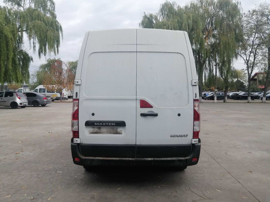 Dezmembram Renault Master motor 2.3 euro 6 cu adblue