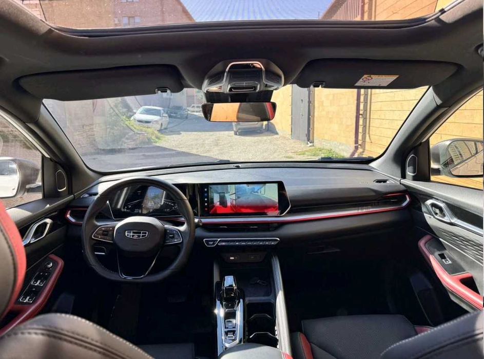 Geely Coolray Flagship