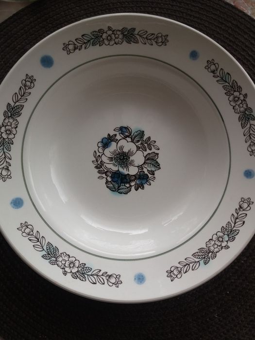 БГ порцелан и стъкло от соца