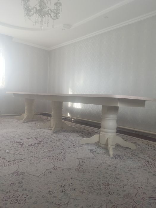 Столь на зал продам