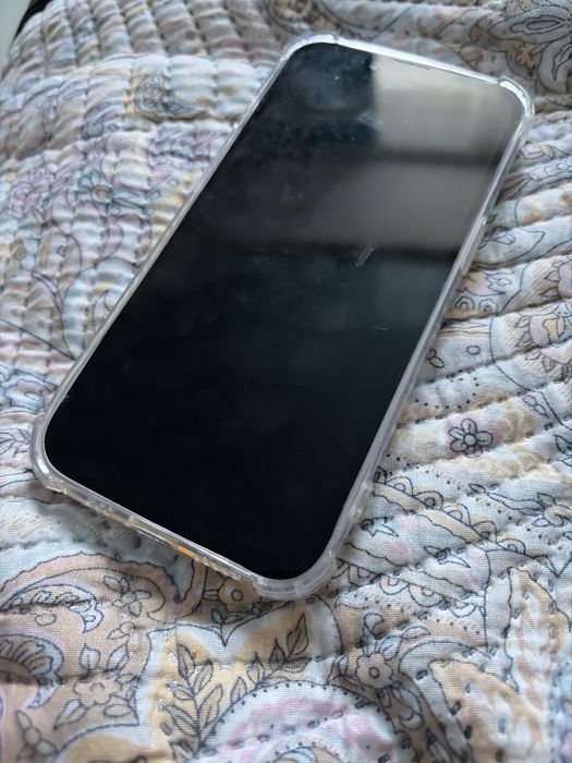 Сотовый телефон Айфон 14. Смартфон