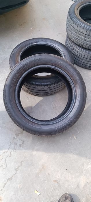 Гуми 16" 3бр. Кели и една Пирели