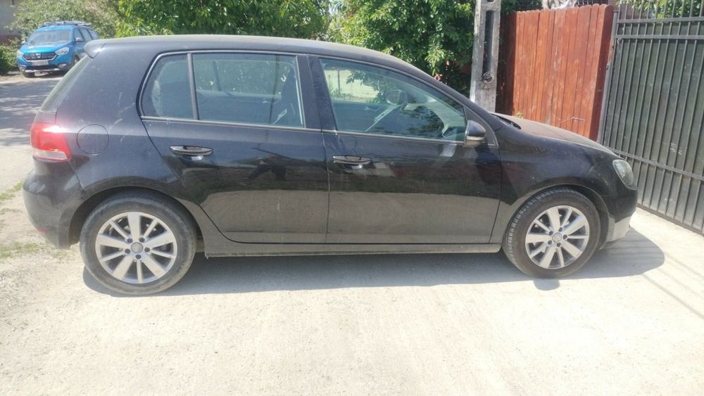Vând Golf 6 cu volan pe dreapta