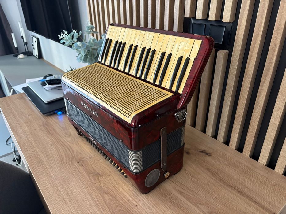 Acordeon Hohner Verdi 2 cu 80 de basi
