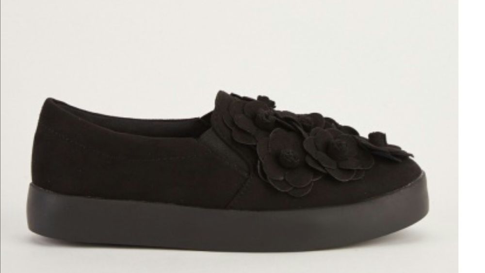 Дамски обувки с цветенца