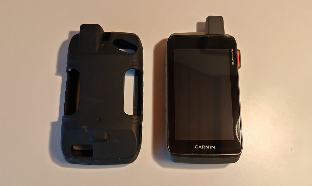Продавам GPS Garmin Montana 750i
