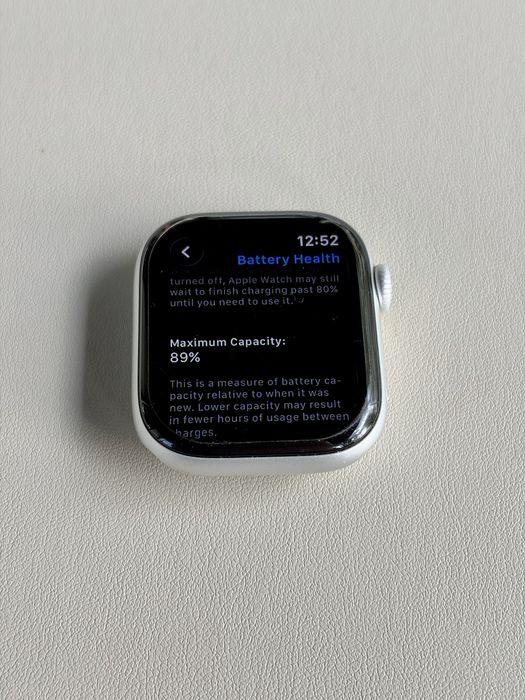 Apple Watch Series 10 42mm GPS Silver Aluminium – Pachet complet