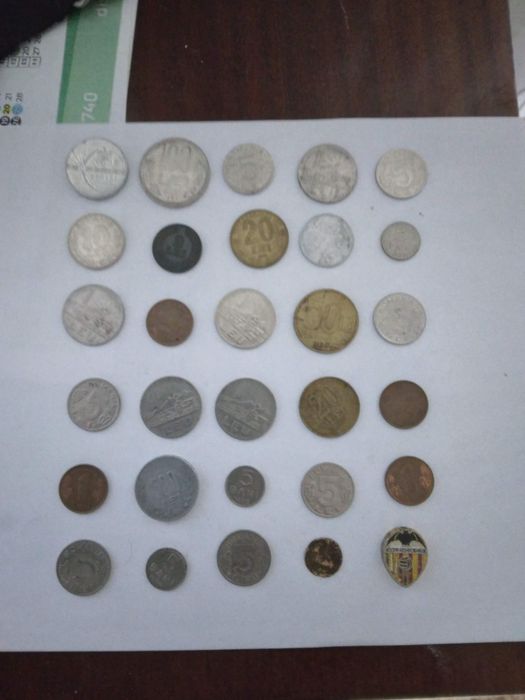 Lot de 30 de monede vechi ieftin la 300 de lei toate
