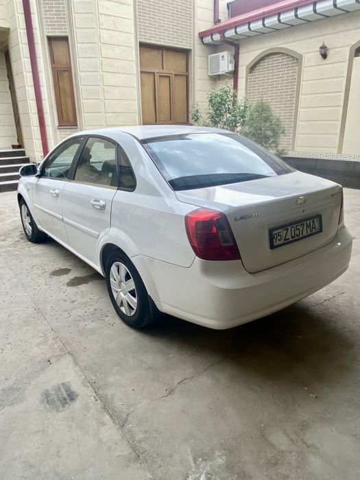 Chevrolet Lacetti / Gentra 2010 — 2