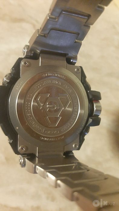G Shock s1000d  5369mtg почти новый часы