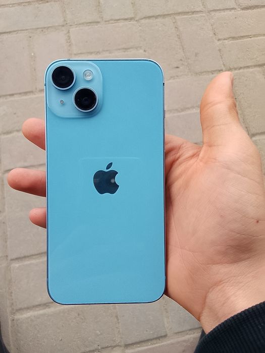 Айфон 14 256гб..