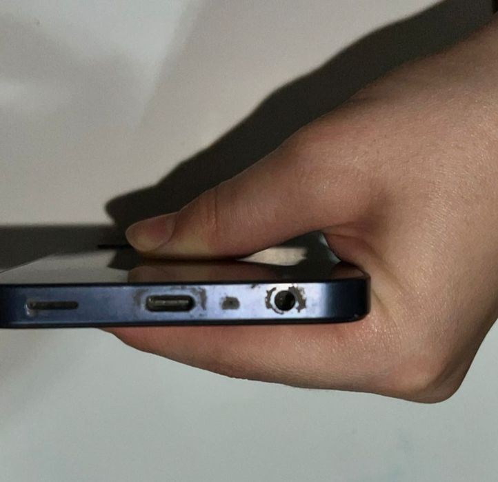 Samsung a25 в отличном состоянии